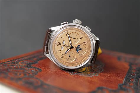 breitling datora revival